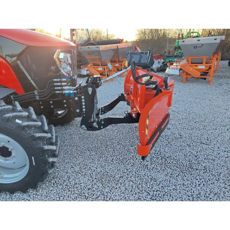 Zestaw komunalny LOVOL M754, pług strzałka 2,3 m, PK 550